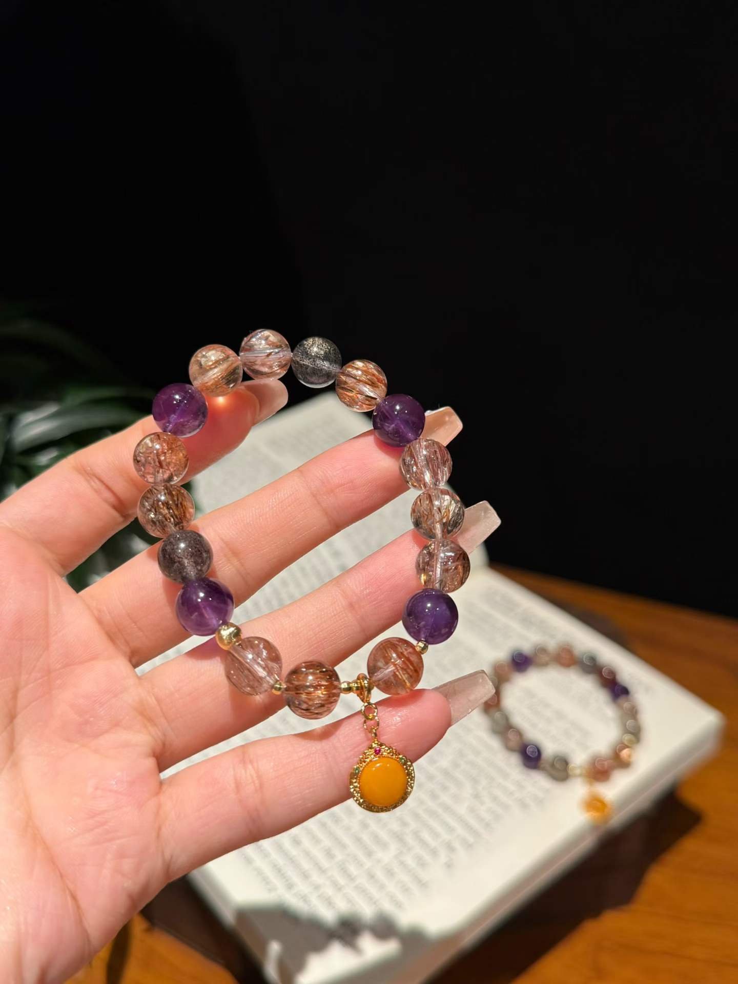 Clear Quartz 10mm Single-Wrap Bracelet - AC-090 - Image 4